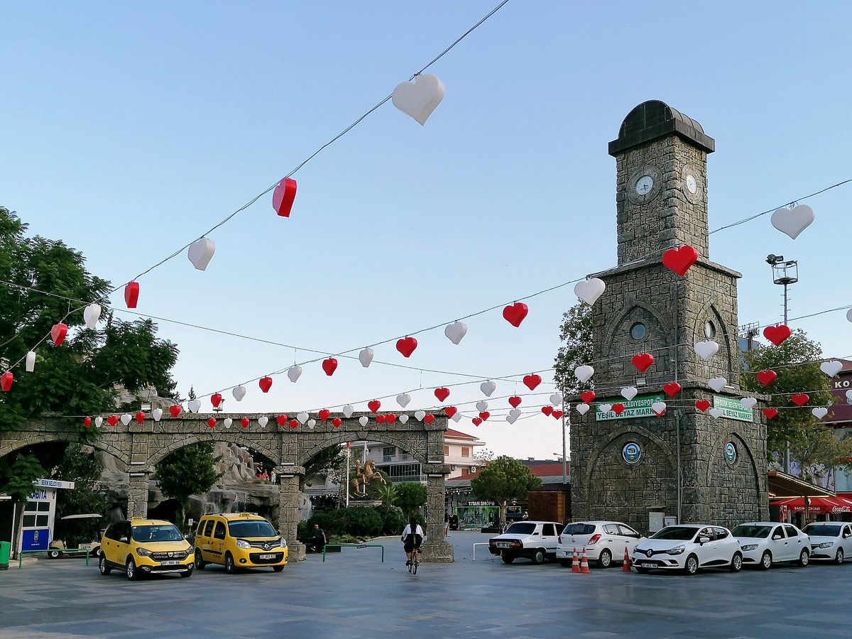 Belek Saat Kulesi