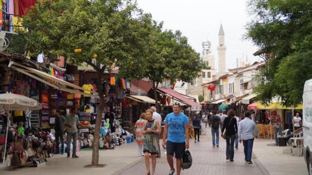 Kuşadası Çarşısı