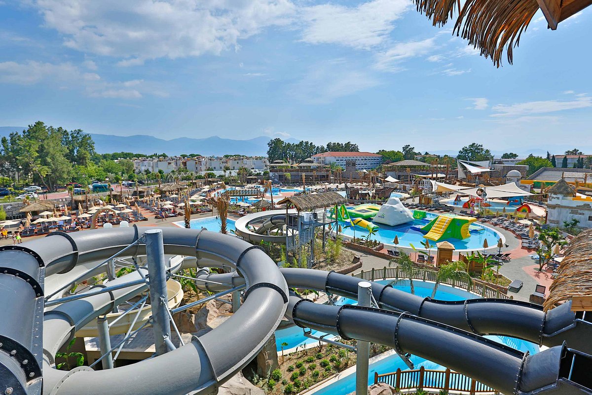 Tortuga Pirate Island Theme & Water Park