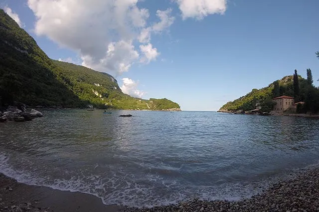 Gideros Koyu Kamp Alanı