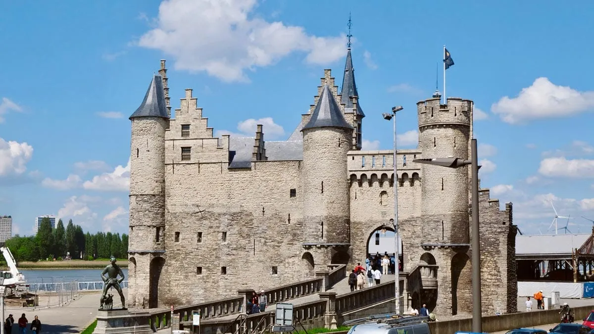 ️ Antwerp’te Gezilecek Diğer Yerler