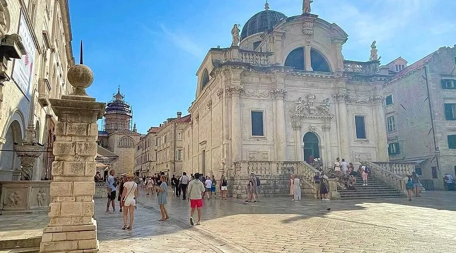 Aziz Blaise Kilisesi (St. Blaise Church)