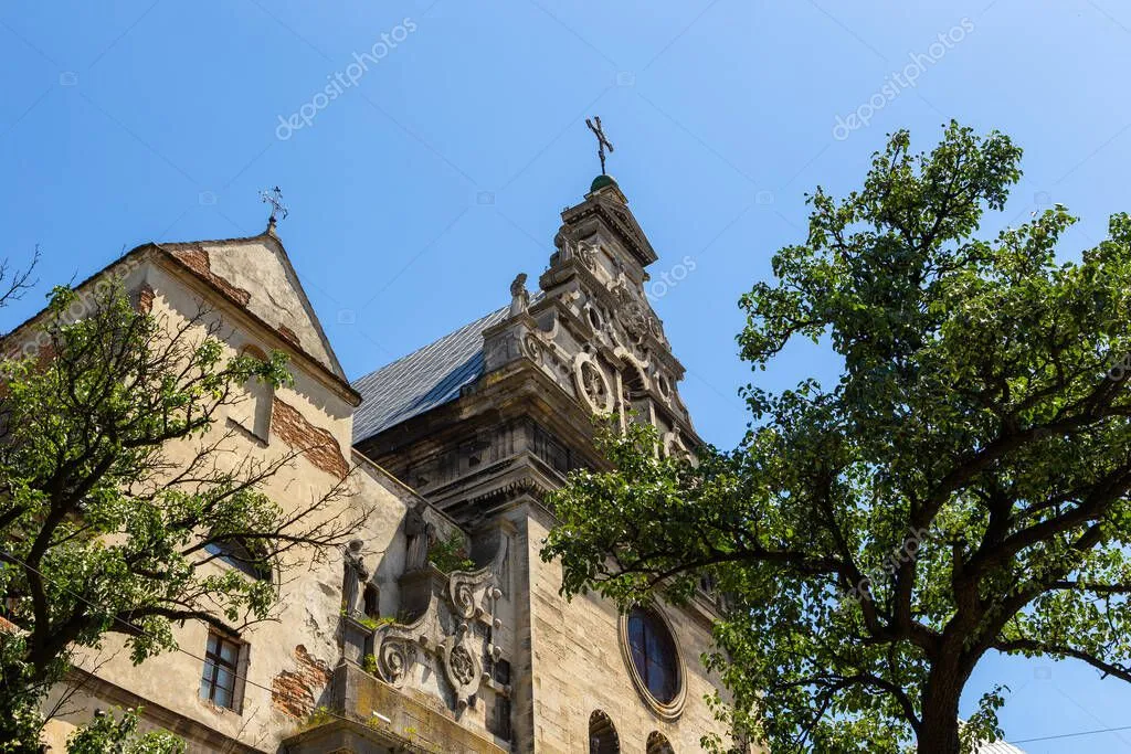 Bernardine Kilisesi ve Manastırı