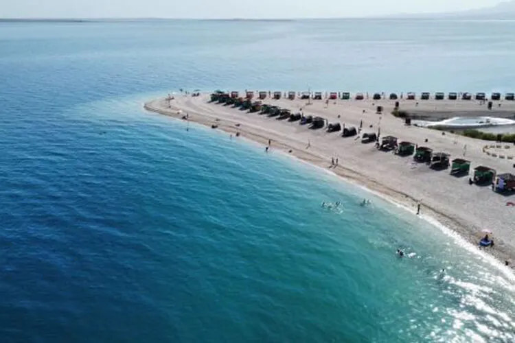 Çakıl Adası Aile Plajı Kamp Alanı