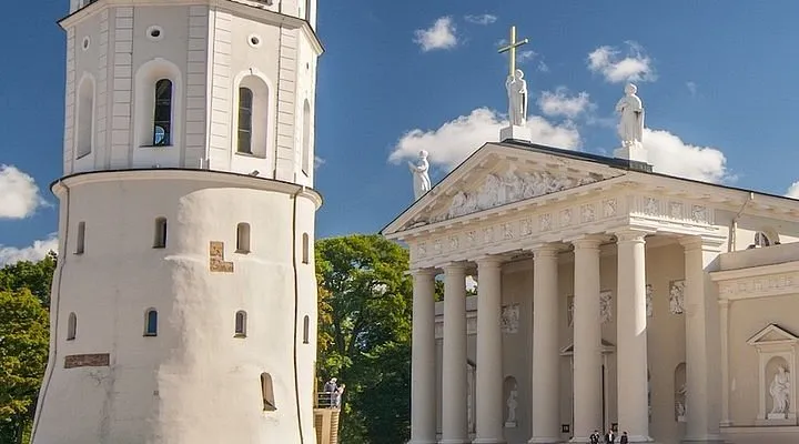 Çan Kulesi (Bell Tower)