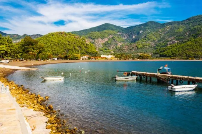 Dalyan Gölü Kamp Alanı