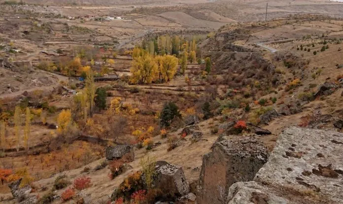 Derevenk Vadisi Kamp Alanı