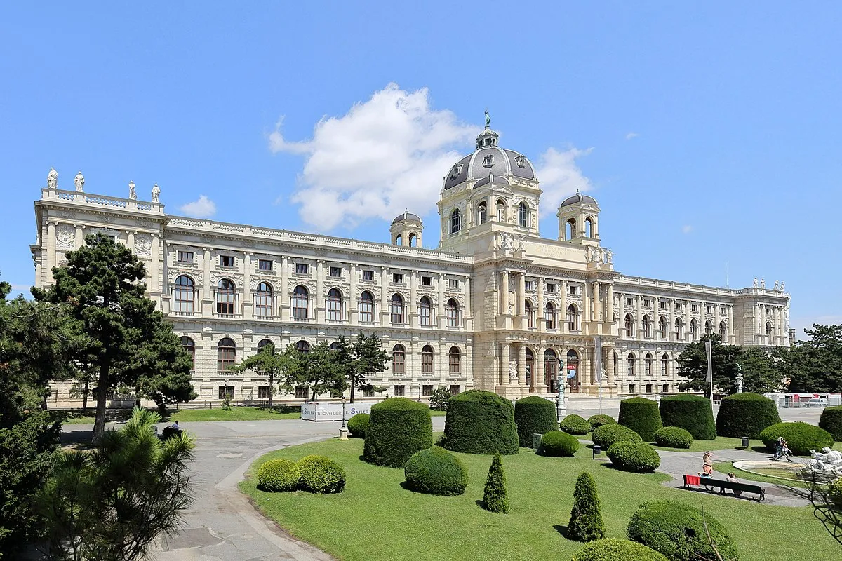 Doga Tarihi Muzesi Naturhistorisches Museum