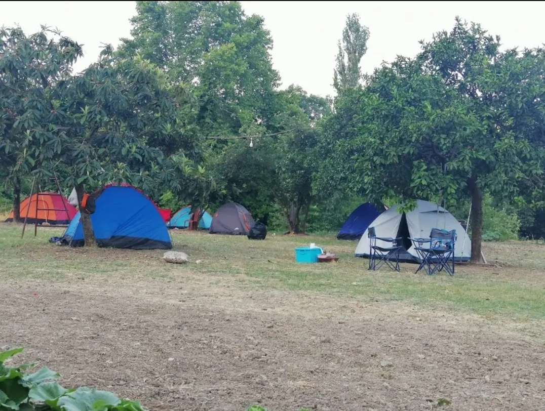 Esenbahce Kamp Alani