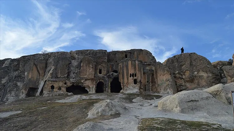 İhsaniye Ayazini Kasabası Kamp Alanı