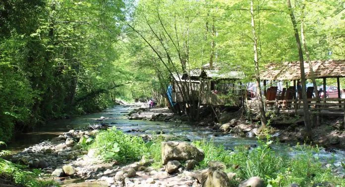 Karakaya Piknik Ve Kamp Alani