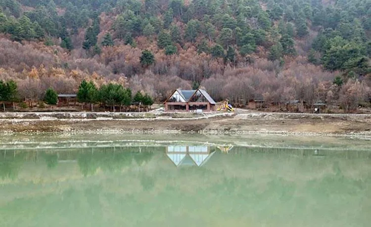 Laçin Yeşil Göl Kamp Alanı