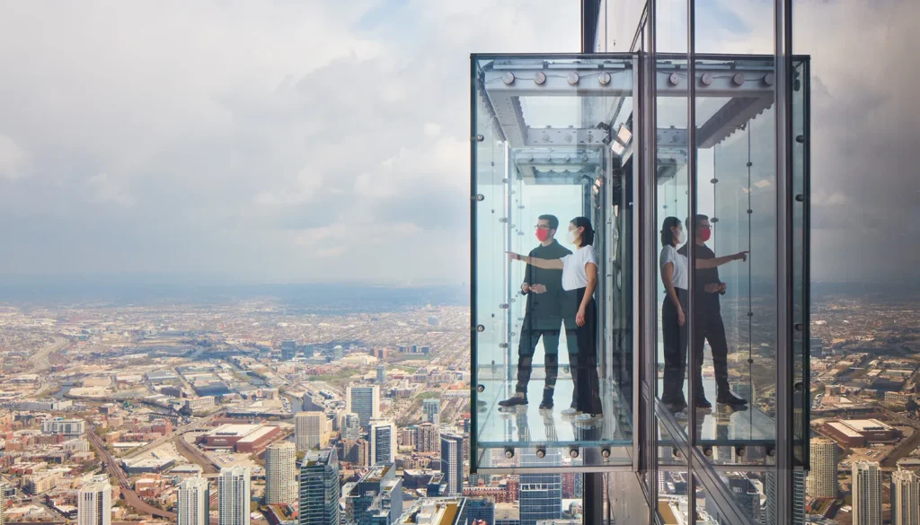 Willis Tower & Skydeck Chicago