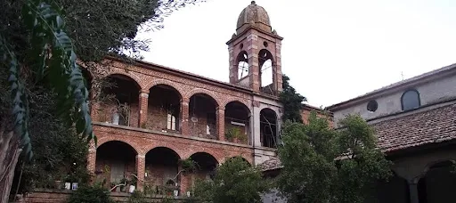 Agios Ignatios Manastırı (Moni Limonos)