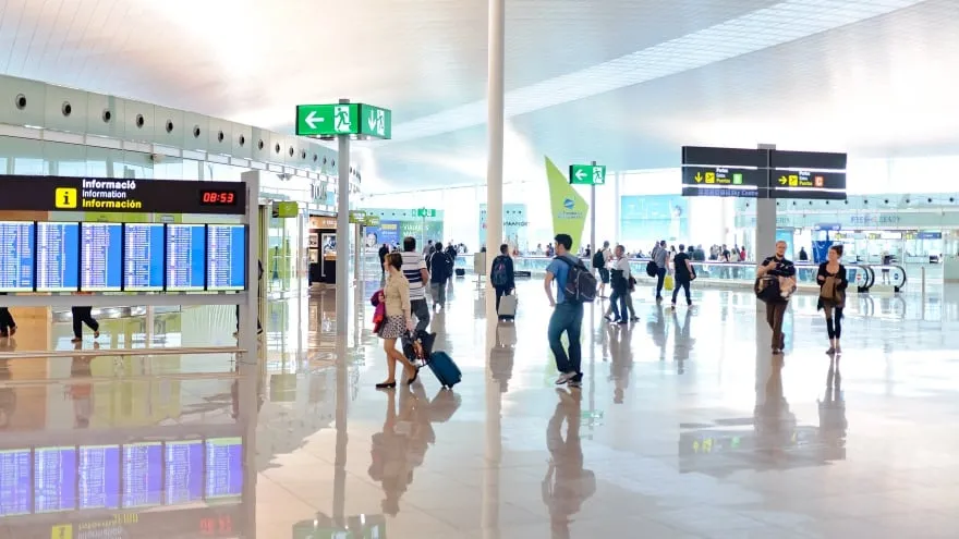 Barselona Havaalanindan Sehir Merkezine Nasil Gidilir Pars