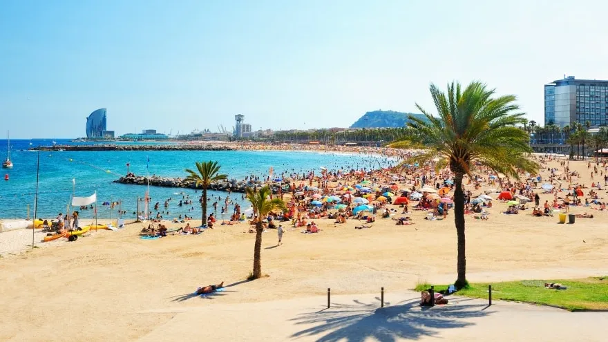 Barselonada Denize Girilir Mi Pars