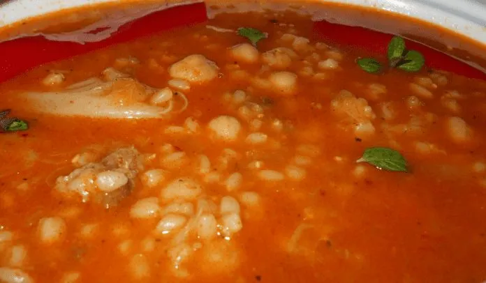 Corti Asi Tursu Yemegi
