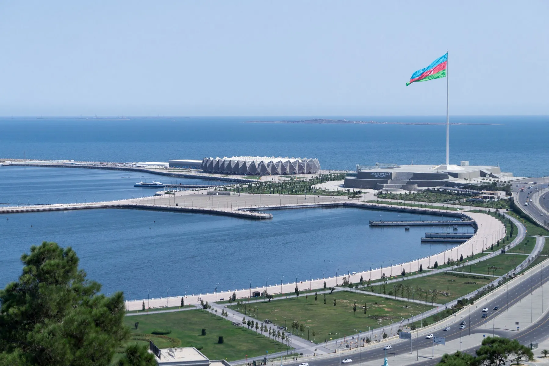 Devlet Bayrağı Meydanı (National Flag Square)