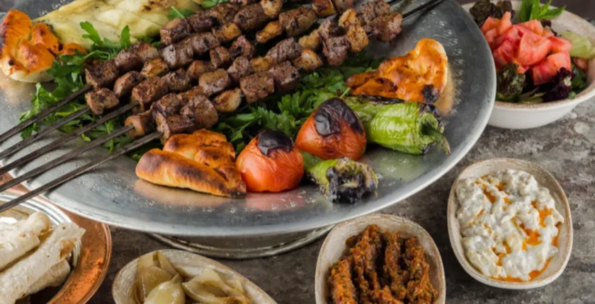 Edirne’de Ne Yenir? Tadına Bakmanız Gereken 18 Meşhur Lezzet Edirne’de Ne Yenir? Tadına Bakmanız Gereken 18 Meşhur Lezzet