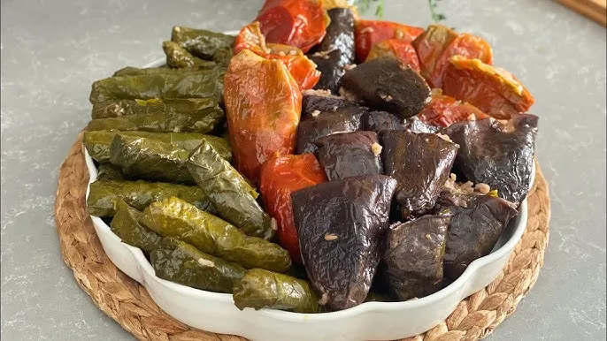 Etli Kuru Biber Sarma