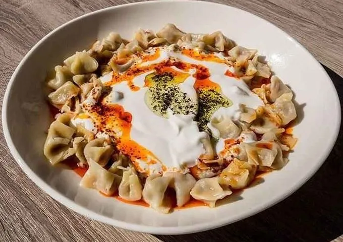 Etli Manti Bolu Mantisi