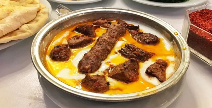 Gaziantep’te Ne Yenir? Tadına Bakmanız Gereken 18 Meşhur Lezzet Gaziantep’te Ne Yenir? Tadına Bakmanız Gereken 18 Meşhur Lezzet