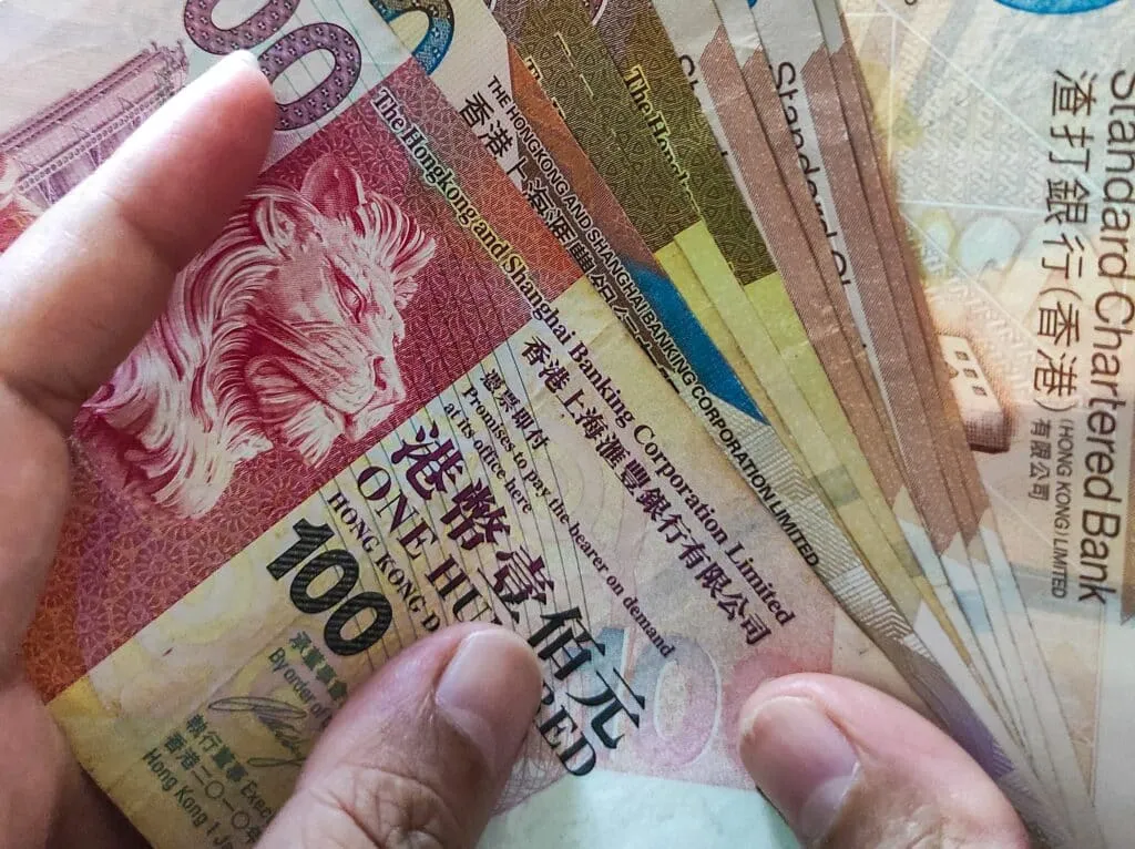 Hong Kong Para Birimi Ve Bahsis Kulturu