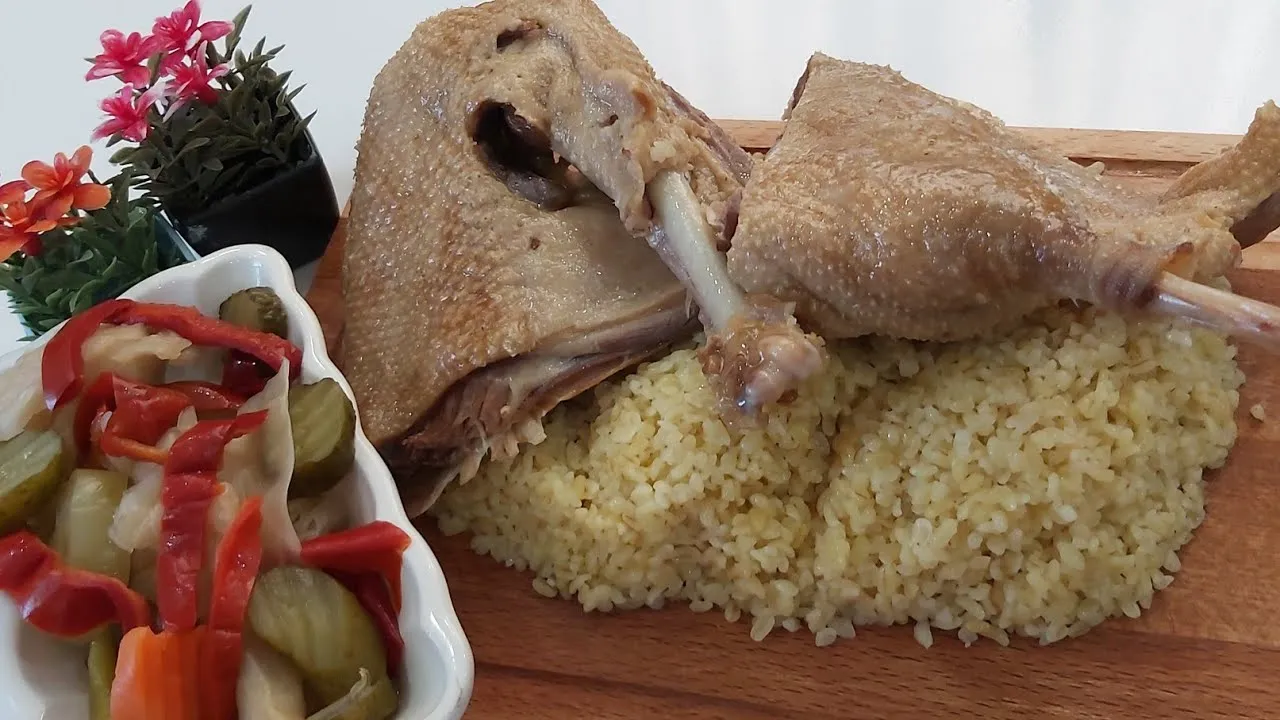Kaz Suyuna Bulgur Pilavi