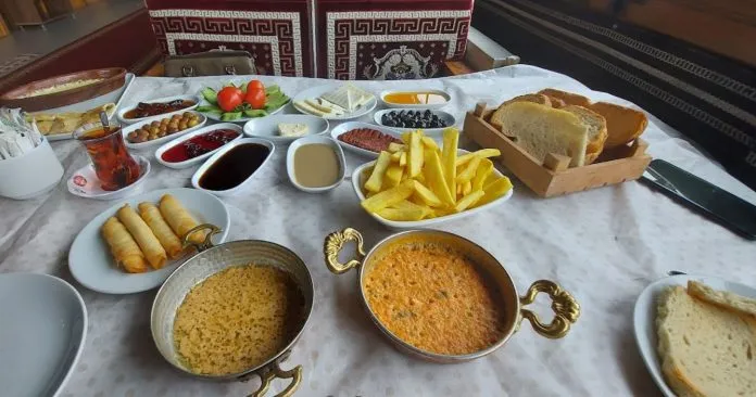 Kocaeli’de Ne Yenir? Tadına Bakmanız Gereken 14 Meşhur Lezzet