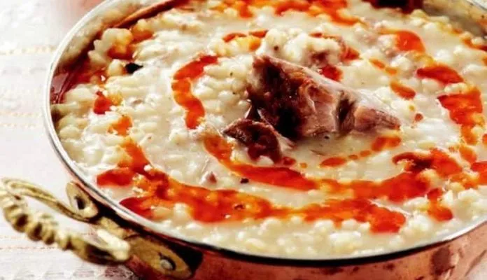 Muş’ta Ne Yenir? Tadına Bakmanız Gereken 12 Meşhur Lezzet Muş’ta Ne Yenir? Tadına Bakmanız Gereken 12 Meşhur Lezzet