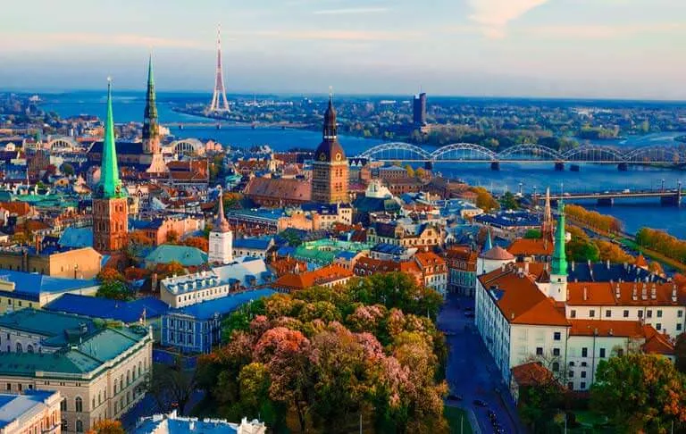 Riga'da Telefon & İnternet Kullanımı