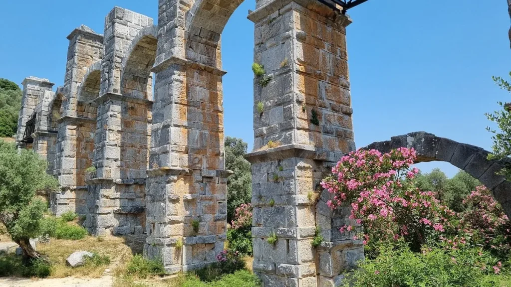 Roman Aqueduct of Moira