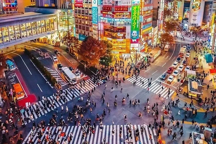 Shibuya Crossing Pars