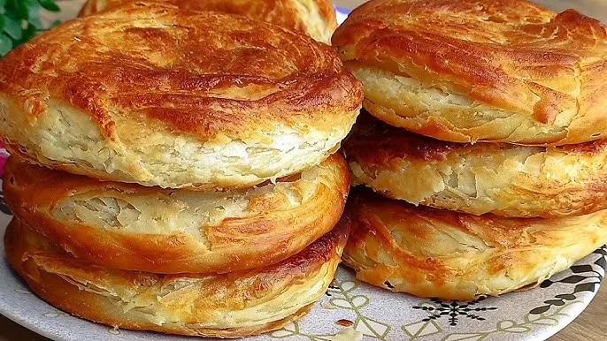 Yakasal Boregi