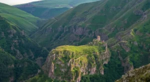 Ardahan’dan Ne Alınır? Gravyer Peynirinden Damal Bebeklerine En Özgün 9 Hediye
