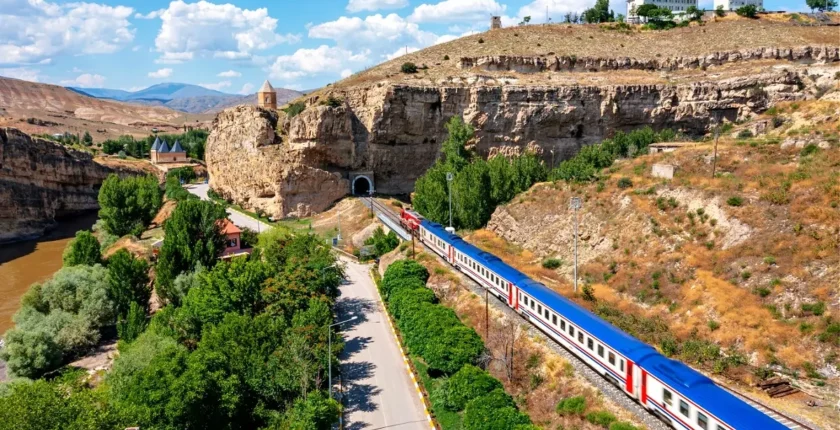 Erzincan’da Ne Yapılır? Mutlaka Yaşamanız Gereken 18 Harika Deneyim