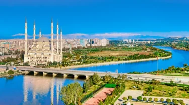 Adana Tarihi Yerler Rehberi: Taşköprü’den Anavarza Antik Kenti’ne Tarih Yolculuğu