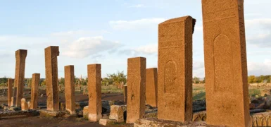 Bitlis Tarihi Yerler Rehberi: Ahlat Selçuklu Mezarlığı ve Beş Minare