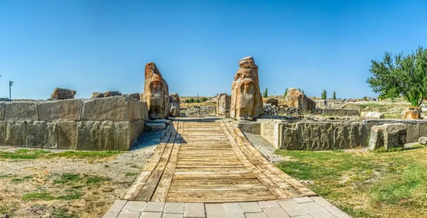 Çorum Tarihi Yerler Rehberi: Hititlerin Başkenti Hattuşa ve Alacahöyük