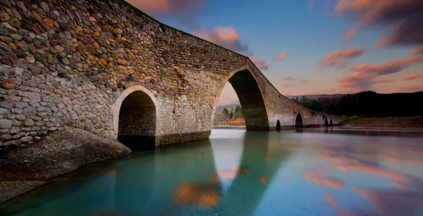 Kahramanmaraş Tarihi Yerler Rehberi: Germenicia Mozaikleri ve Tarihi Maraş Kalesi