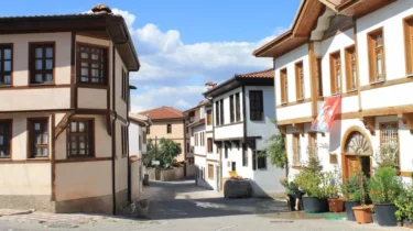 Sakarya Tarihi Yerler Rehberi: Bizans ve Osmanlı’nın Kesişimi (Justinianus Köprüsü & Taraklı)