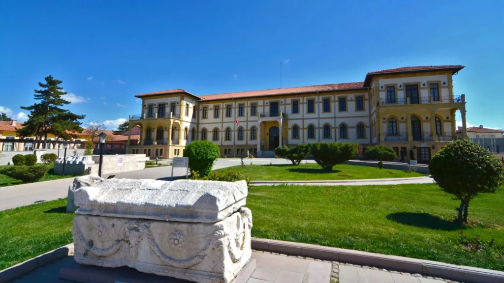 Taş Köprüler, Sarp Kanyonlar ve Ahşap Konaklar (İlçeler & Merkez)