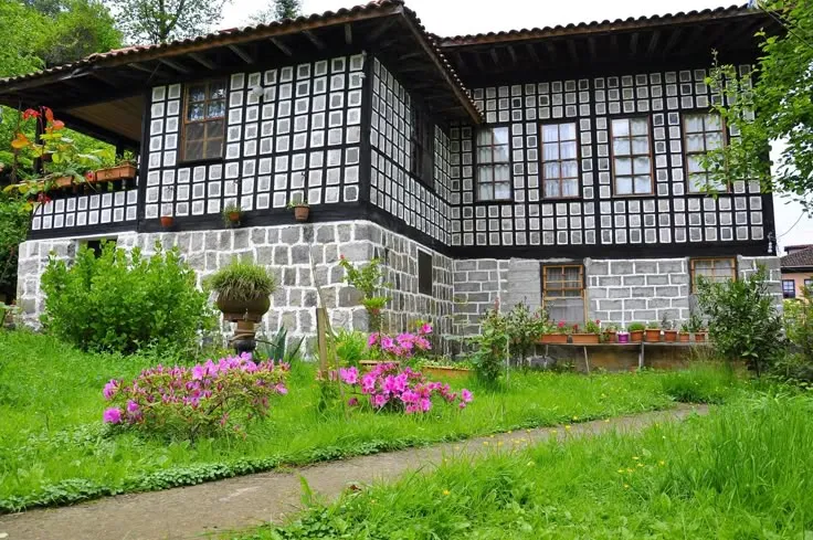 Ahşap Konaklar, Sarp Geçitler ve Milli Mücadele (Fındıklı & Merkez) 