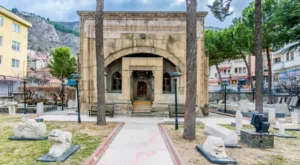 Amasya Müzeler Rehberi: Şehzadeler Şehrinde Tarih ve Efsane Yolculuğu