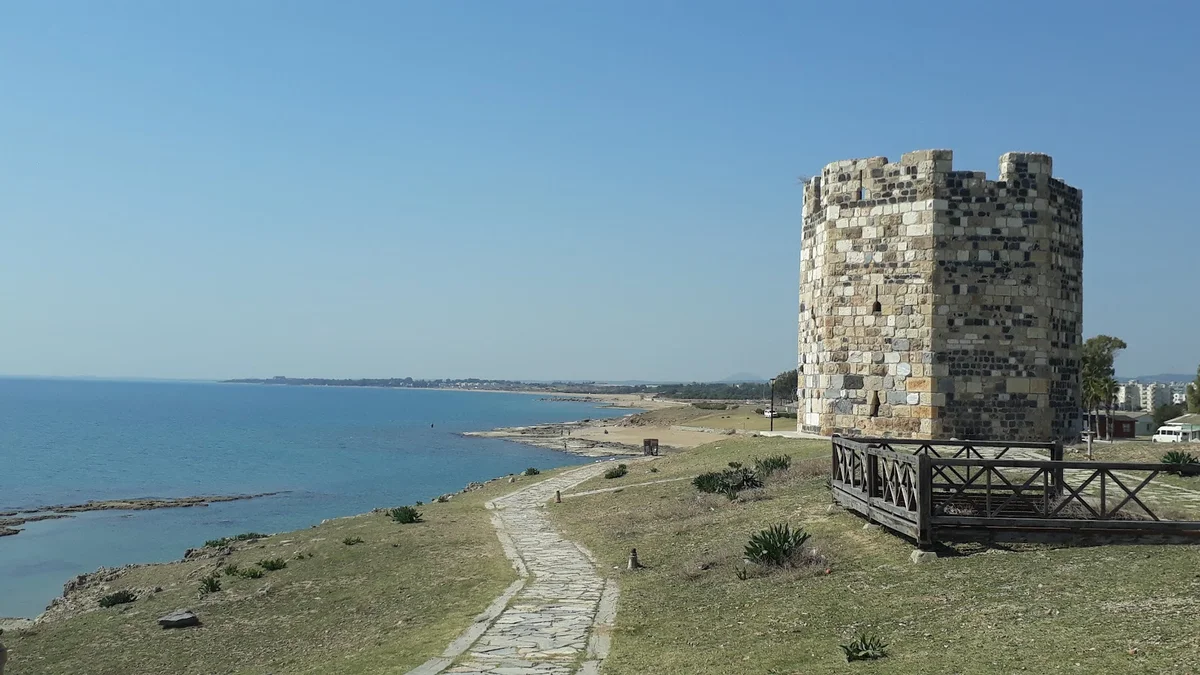 Ayas (Yumurtalık) Antik Kenti ve Sahili