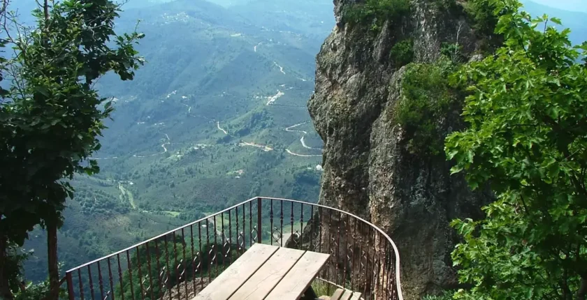 Ordu Tarihi Yerler Rehberi: Yason Kilisesi ve Kurul Kalesi