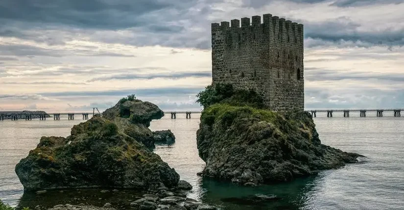 Rize Tarihi Yerler Rehberi: Fırtına Vadisi’nin Kartal Yuvası Zilkale