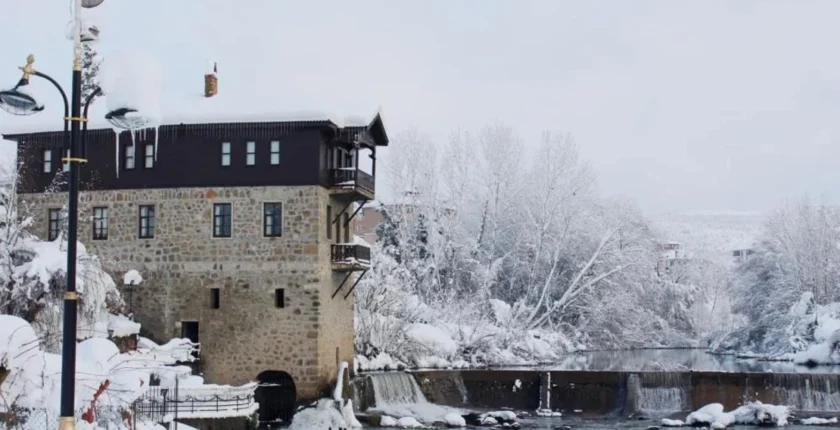 Bartın Kışın Gezilecek Yerler: Amasra’nın Hüzünlü Güzelliği ve Hırçın Dalgaları