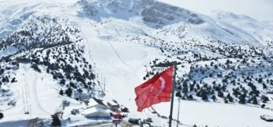 Erzincan Kışın Gezilecek Yerler: Donmuş Girlevik Şelalesi ve Ergan’da Kayak