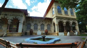 Kastamonu Müzeler Rehberi: Konakların Anlattığı Tarih (Tüm Etnografya, Cumhuriyet, Arkeoloji ve Kent Müzeleri Rehberi)